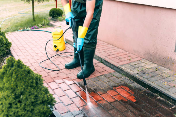 Best Driveway Pressure Washing  in Norcross, GA